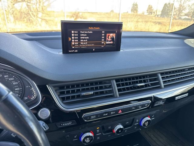 Used 2018 Audi Q7 3.0T Premium image 16