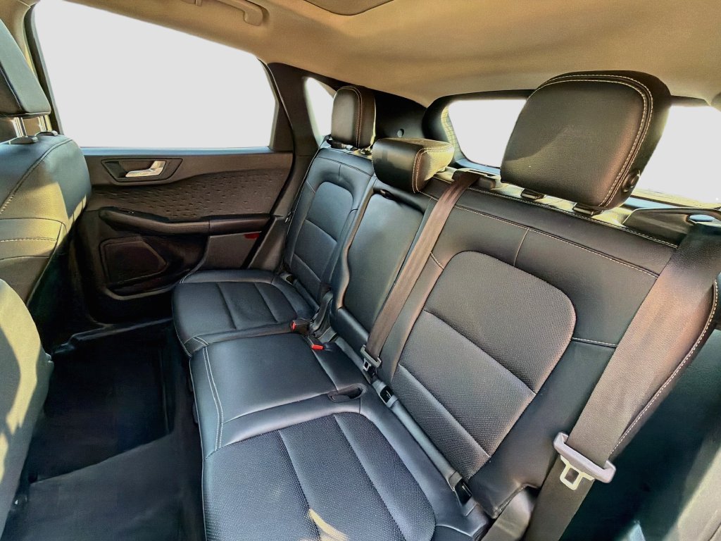 Used 2020 Ford Escape SEL AWD/4WD image 27