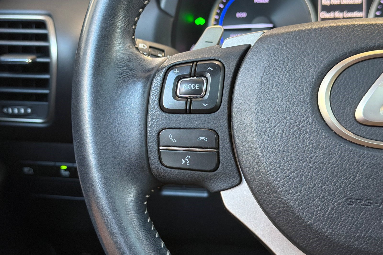 Used 2019 Lexus NX 300h AWD w/ Comfort Package image 30