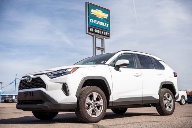 Used 2024 Toyota RAV4 XLE image 1