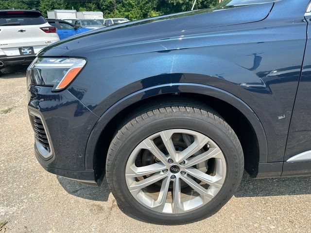 Used 2025 Audi Q7 3.0T Premium Plus AWD/4WD image 35