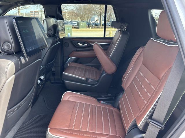 Used 2023 GMC Yukon Denali Ultimate image 19