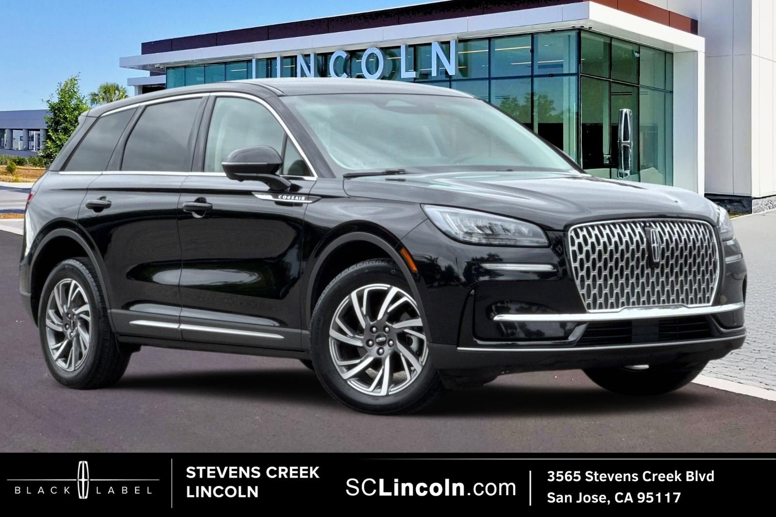 Used 2023 Lincoln Corsair FWD w/ Equipment Group 101A image 1