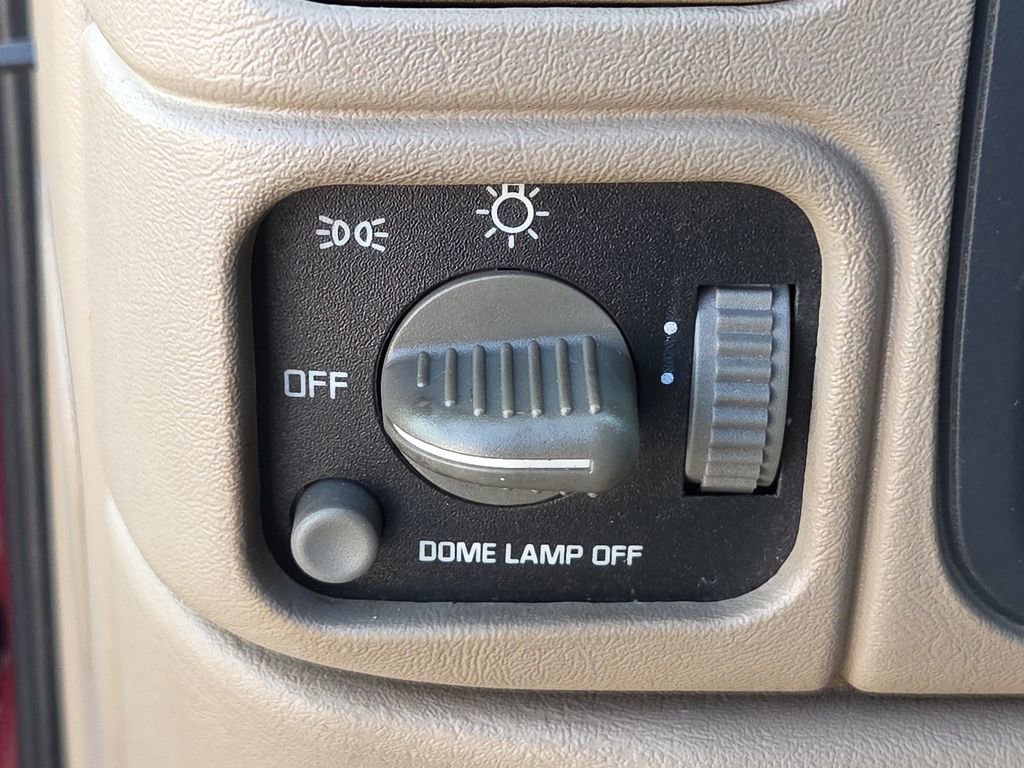 Used 1996 Chevrolet Silverado 1500 2WD Extended Cab image 23