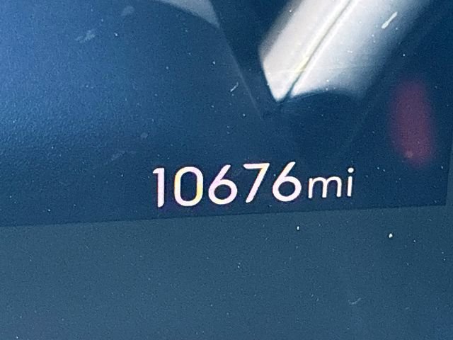 Used 2025 Buick Encore GX Sport Touring w/ Comfort Package image 11