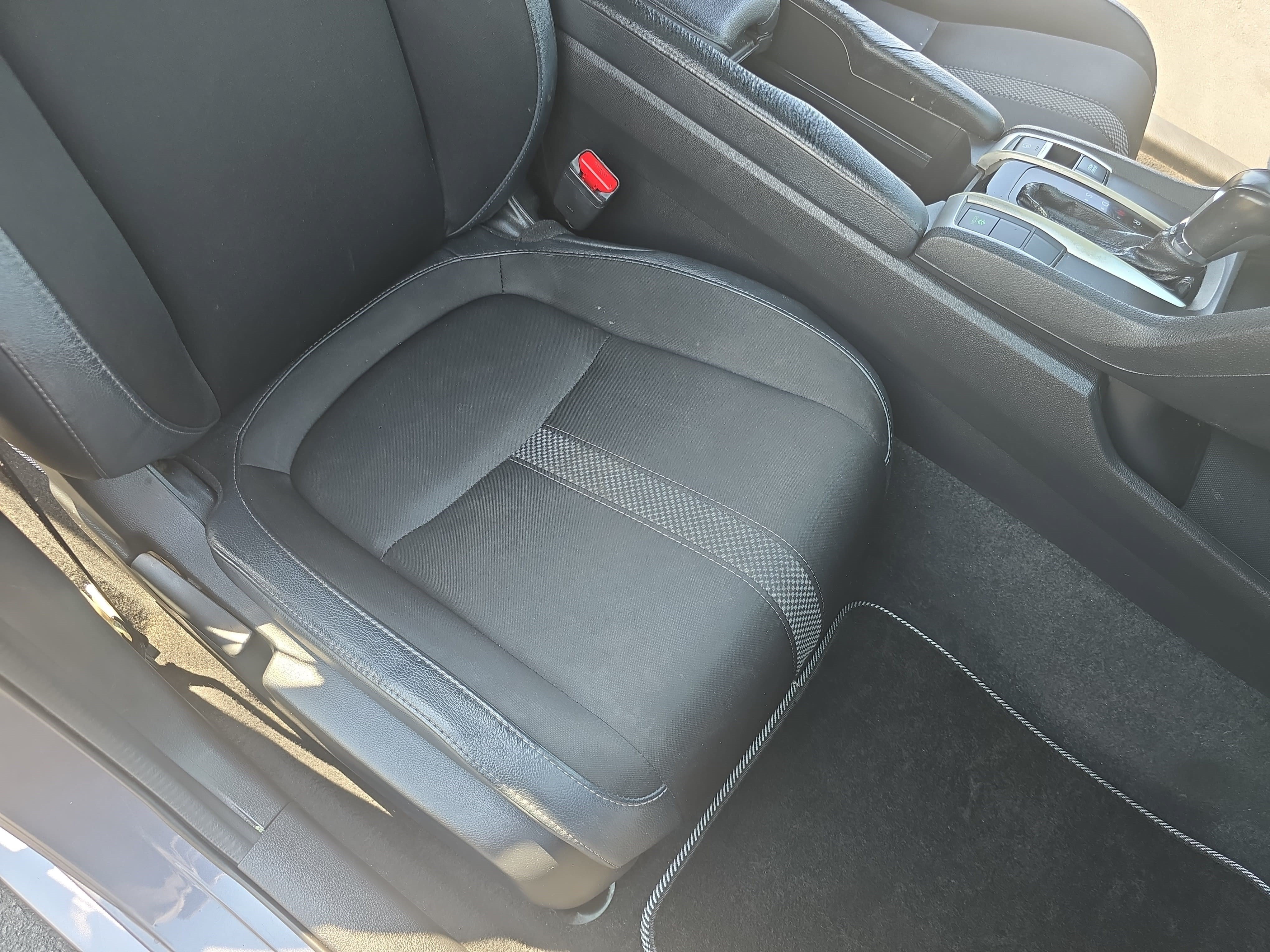 Used 2020 Honda Civic Sport image 10