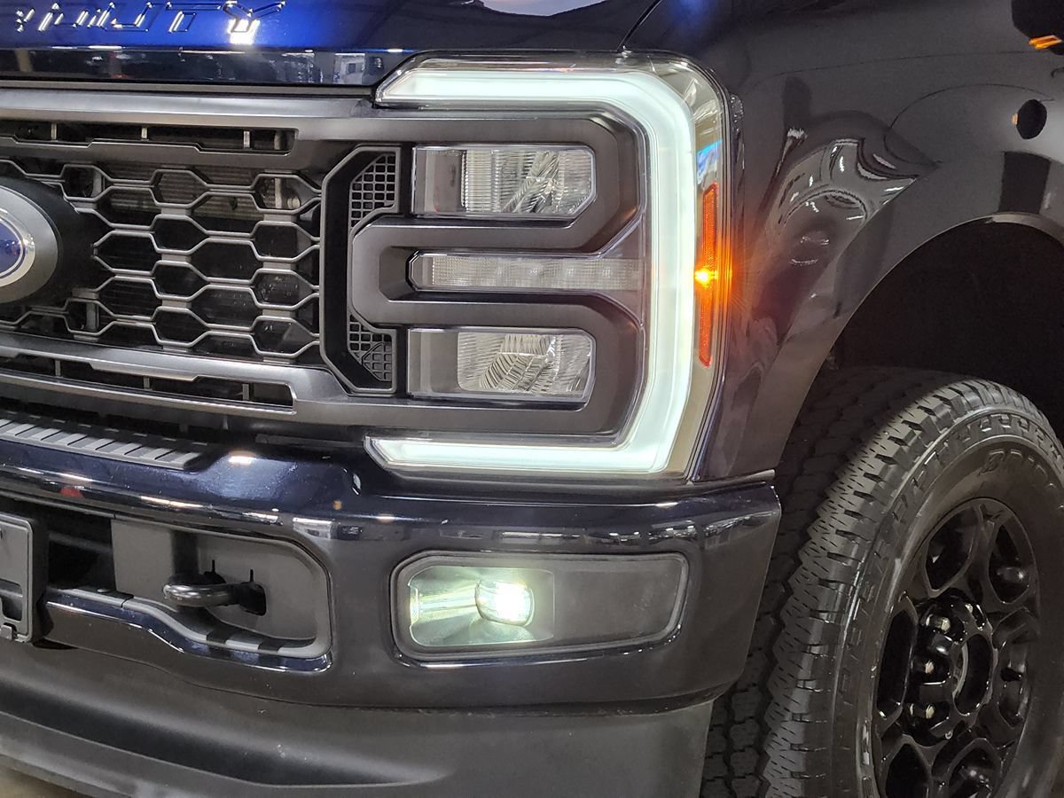 Used 2024 Ford F250 XL w/ STX Appearance Package AWD/4WD image 14