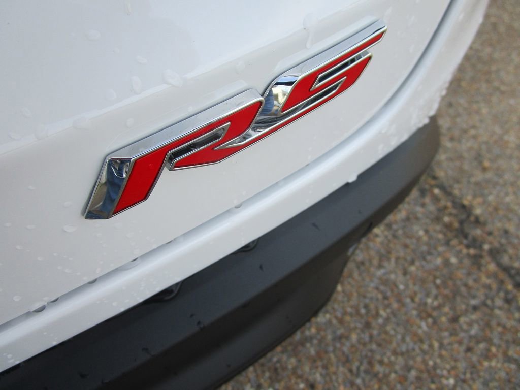 New 2026 Chevrolet Trax RS w/ Sunroof Package FWD image 12