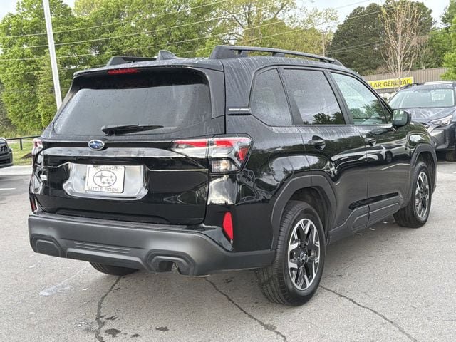 Used 2026 Subaru Forester Premium image 3