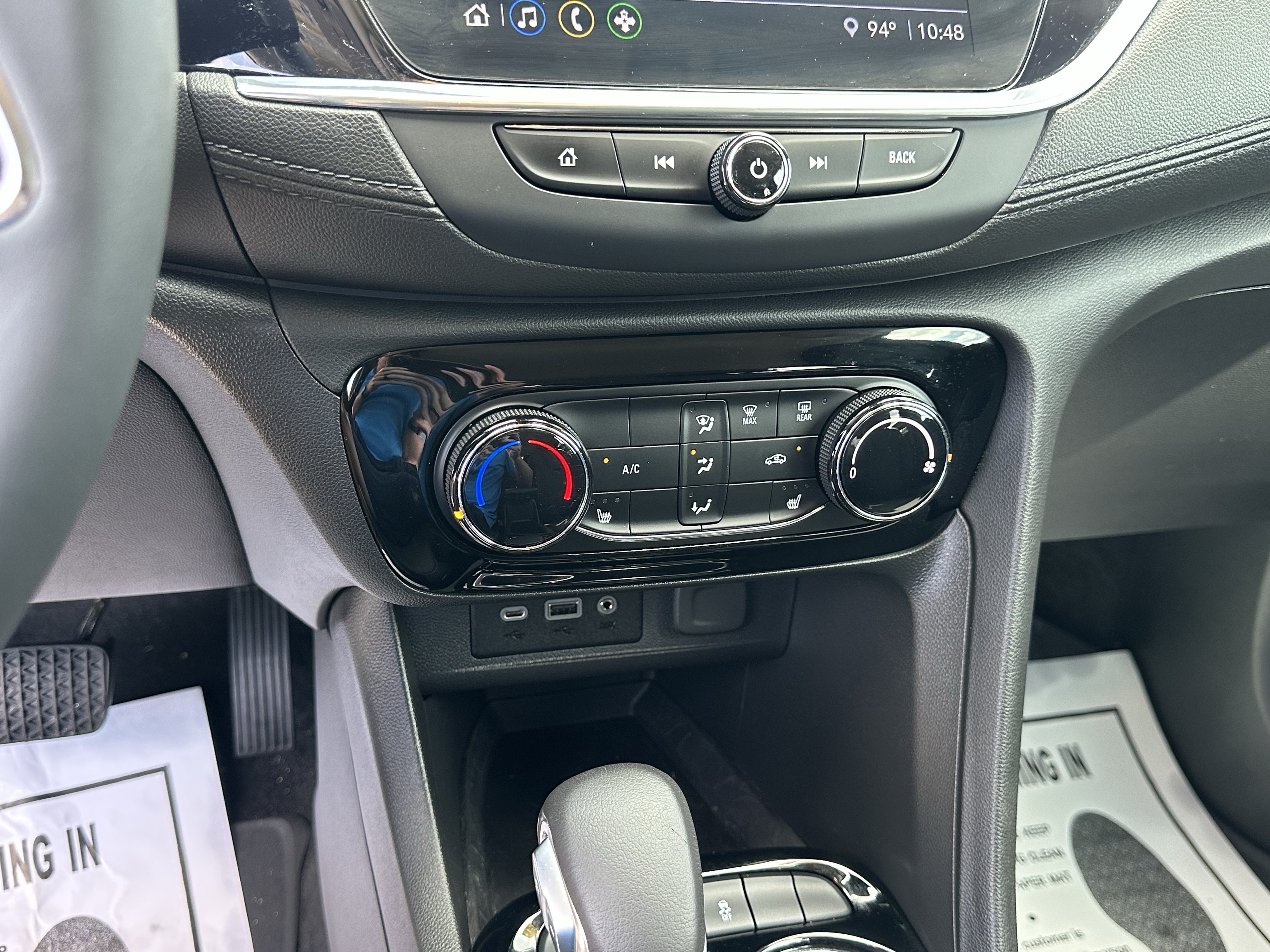 Certified 2023 Buick Encore GX Preferred w/ Cold Weather Comfort Package AWD/4WD image 25