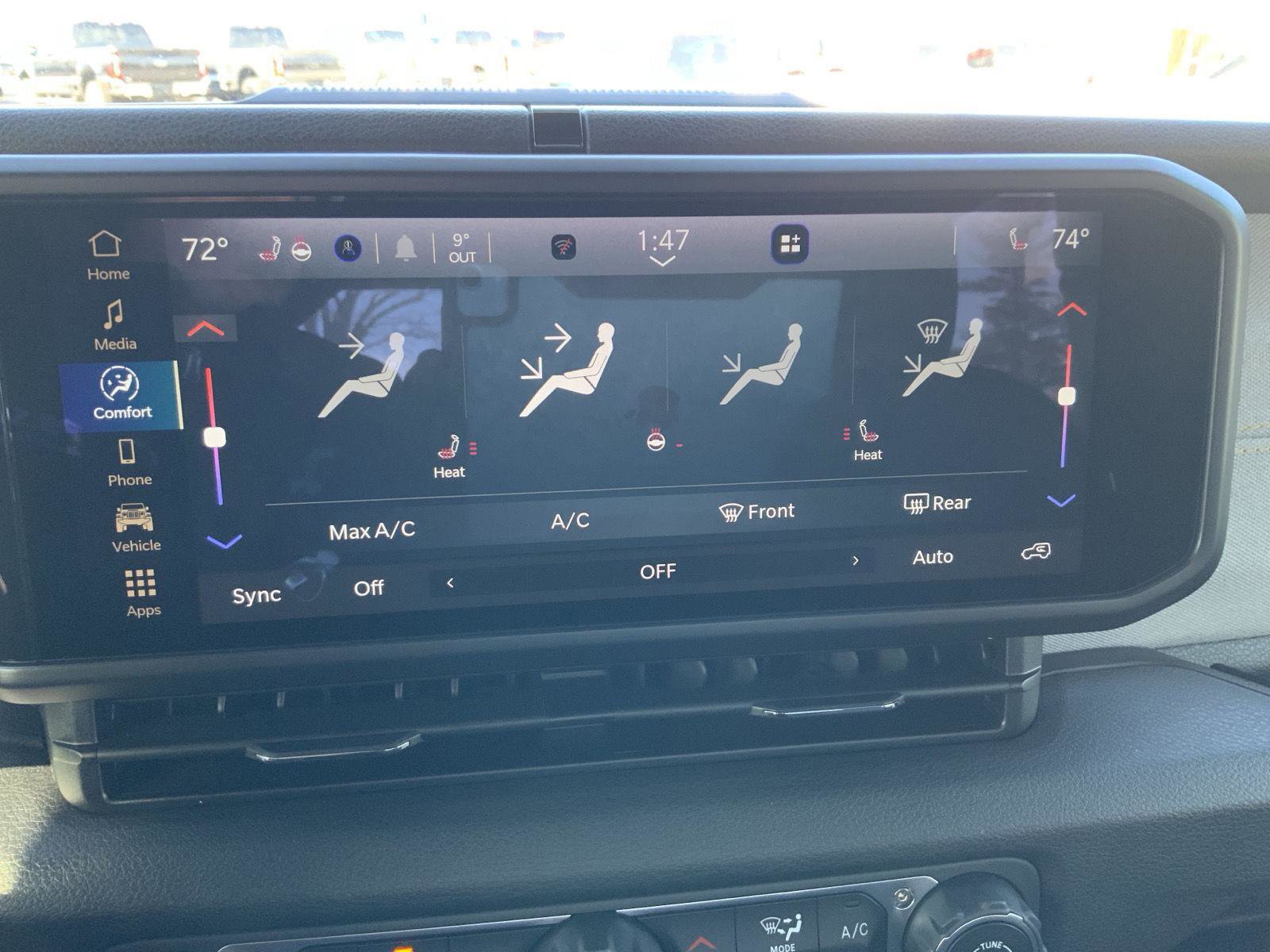 Used 2025 Jeep Wrangler Sport image 34