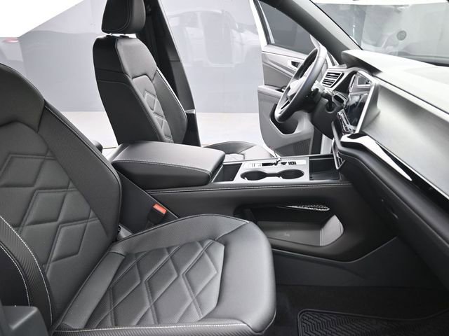 New 2026 Volkswagen Atlas Cross Sport SE image 27