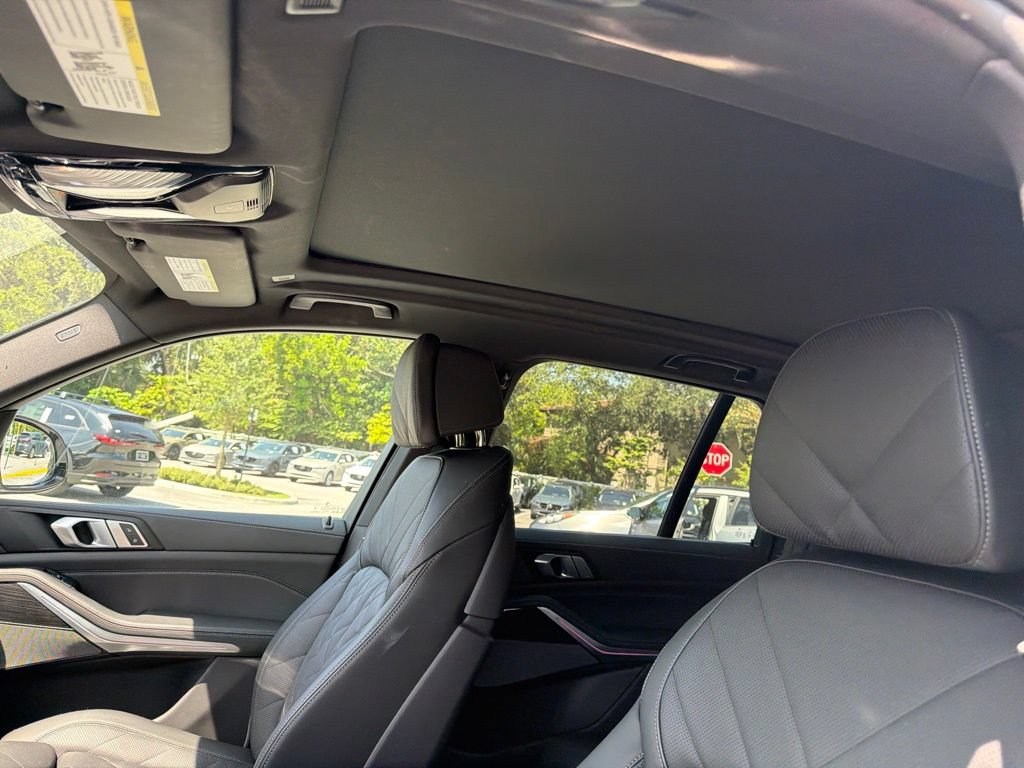 Used 2026 BMW X5 sDrive40i RWD image 18