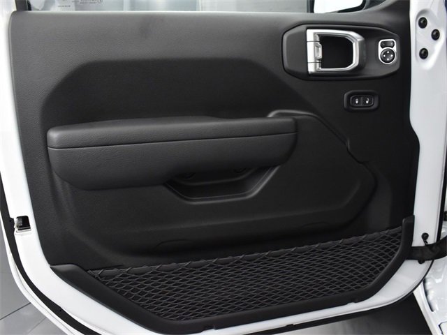 Used 2024 Jeep Wrangler Sport S image 12