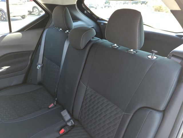 Certified 2021 Nissan Kicks S image 27