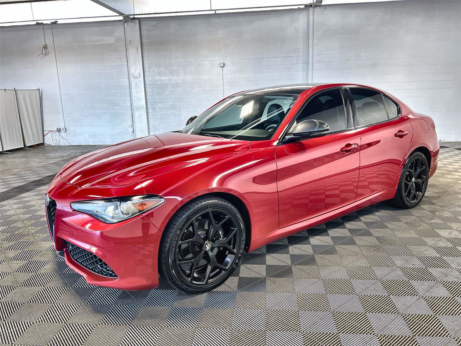 Used 2019 Alfa Romeo Giulia AWD w/ Quick Order Package 22J Sport