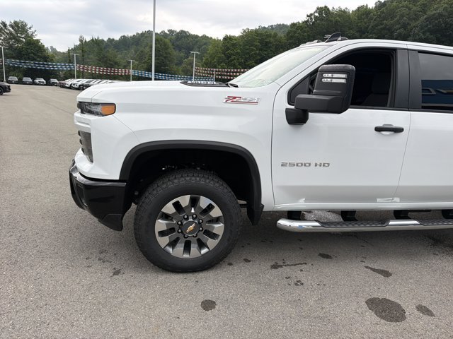 Used 2026 Chevrolet Silverado 2500 Custom w/ Custom Convenience Package AWD/4WD image 10