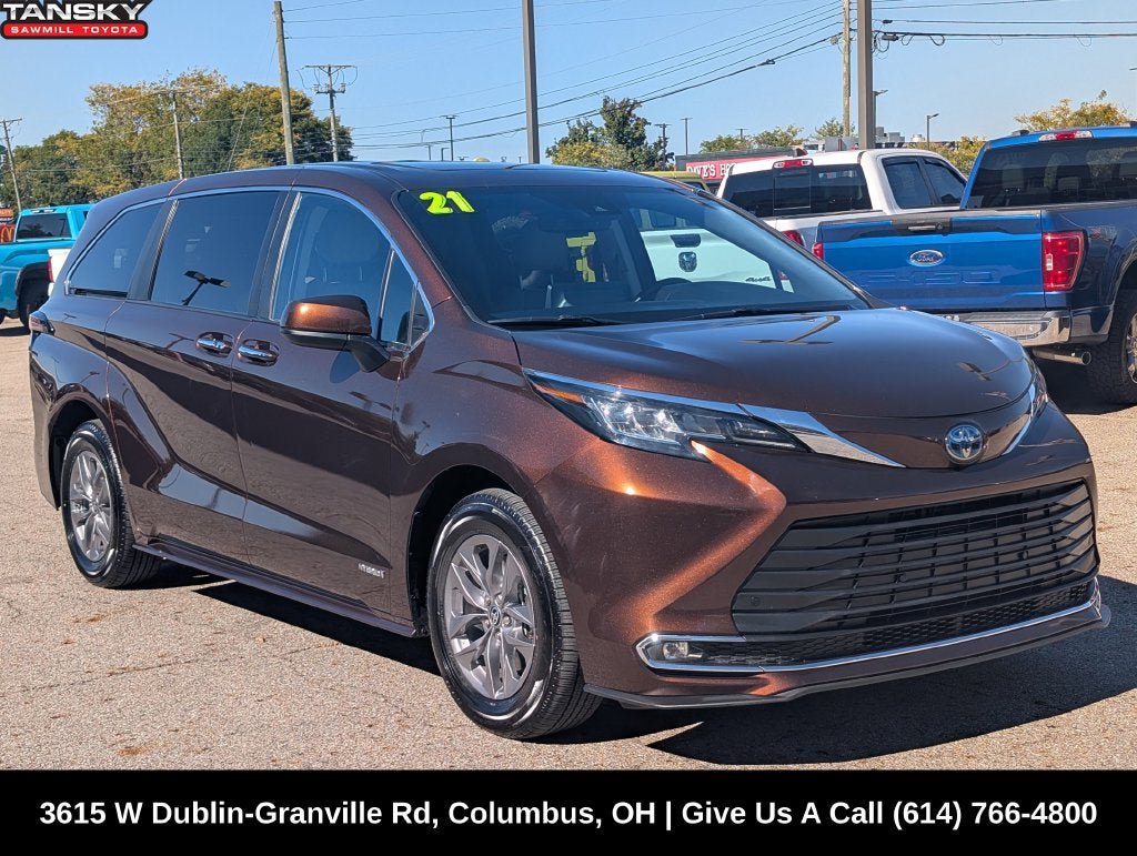 Used 2021 Toyota Sienna XLE