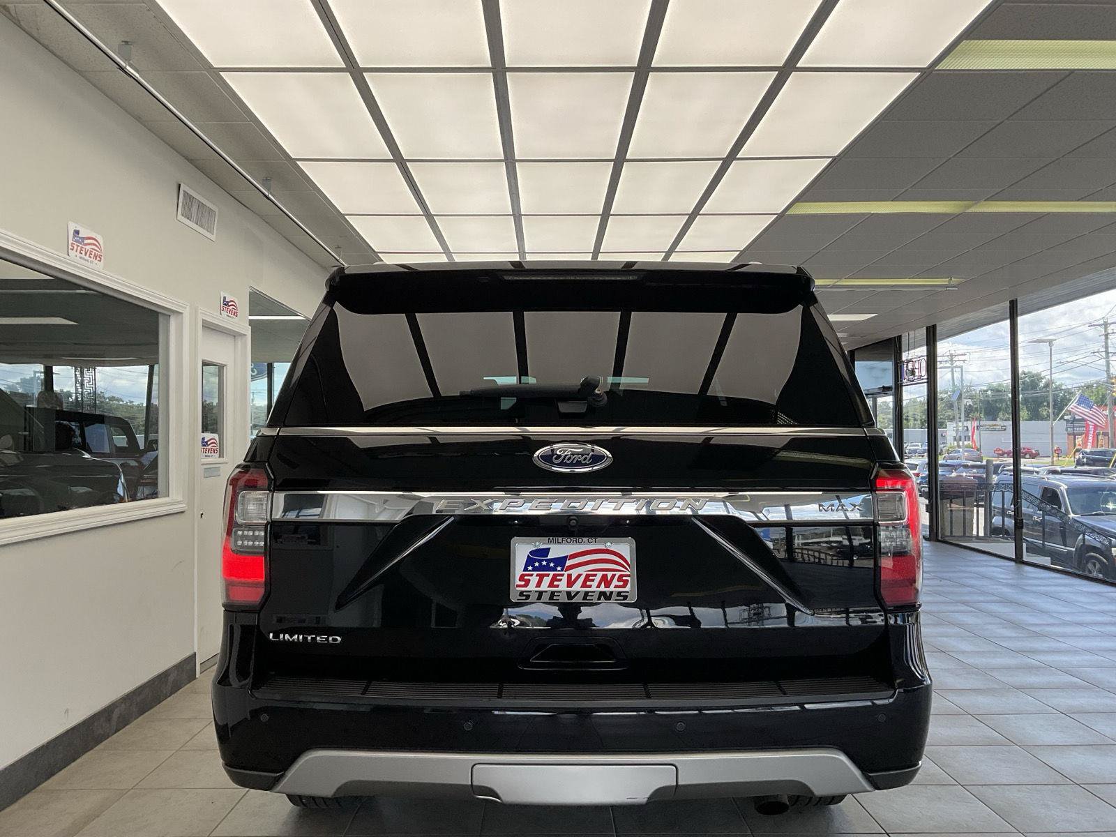 Used 2018 Ford Expedition Max Limited AWD/4WD image 6