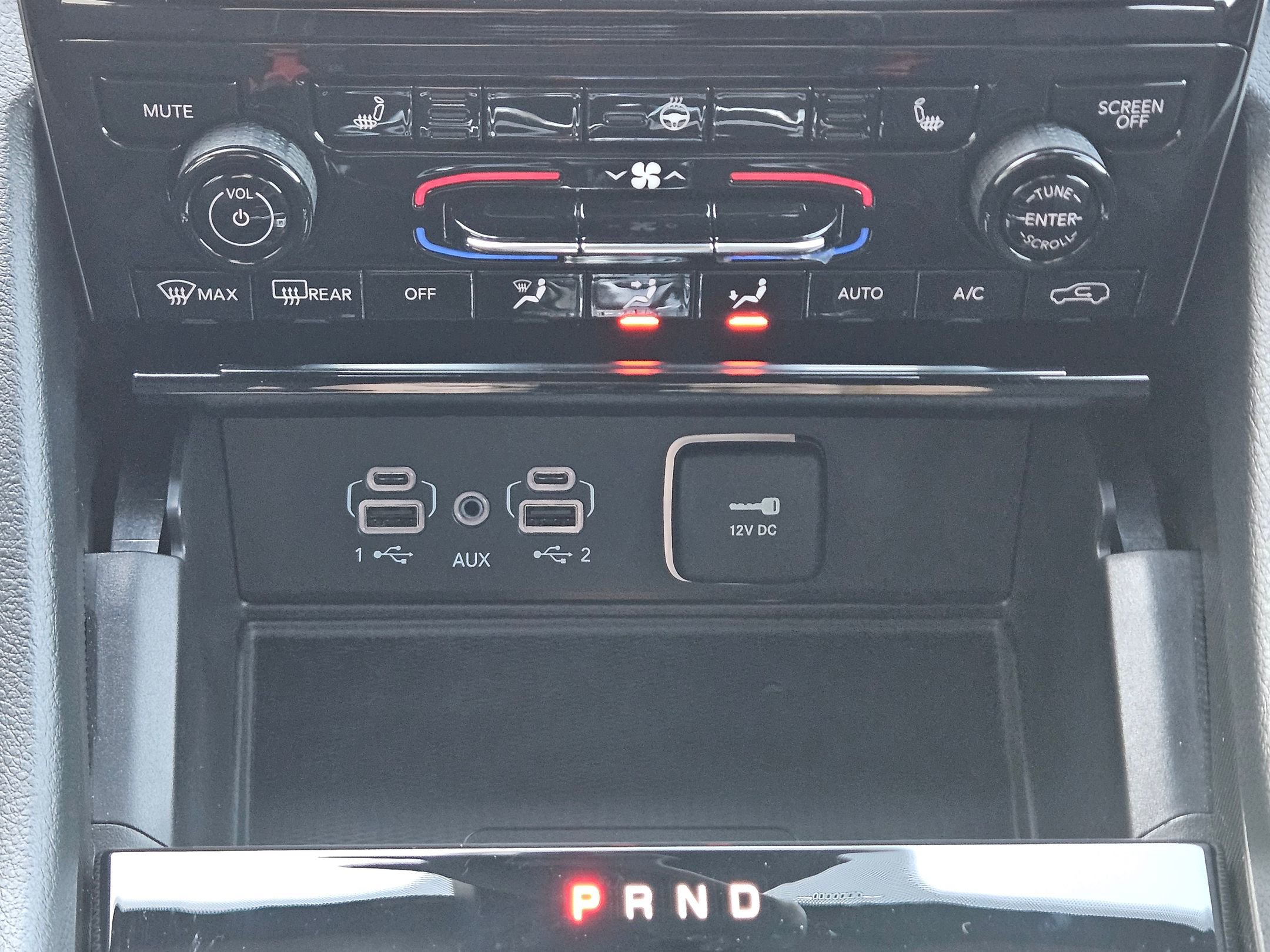 Used 2025 Jeep Grand Cherokee Laredo X w/ Luxury Tech Group I image 14