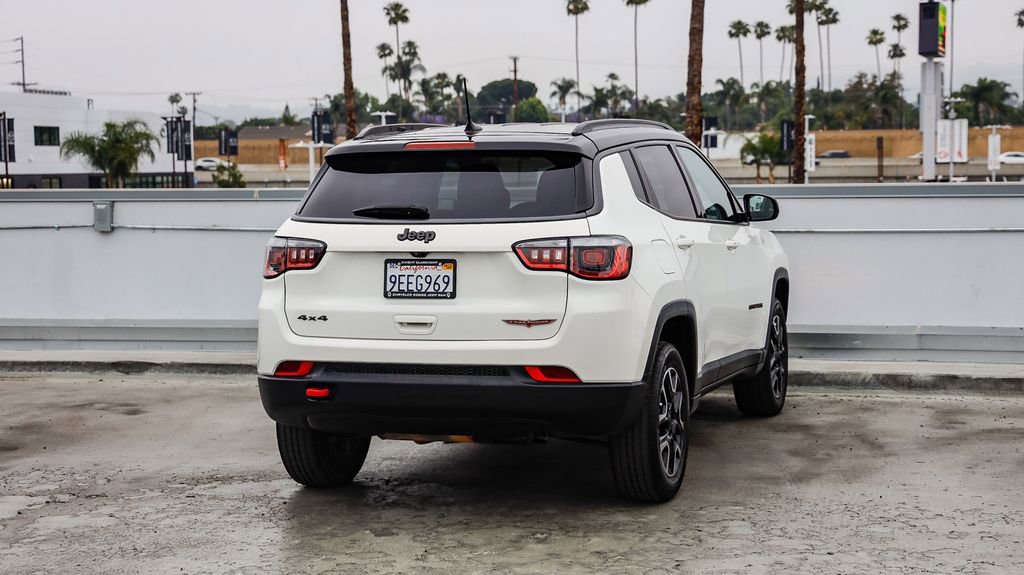 Used 2019 Jeep Compass Trailhawk image 9