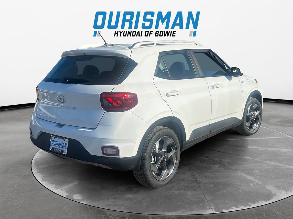 New 2026 Hyundai Venue SEL FWD image 6