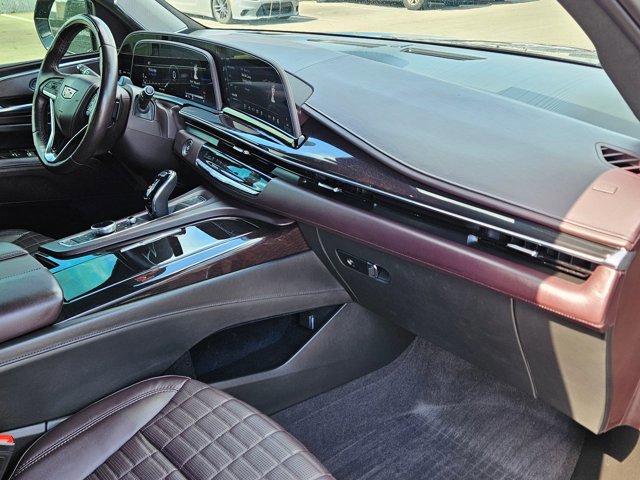 Used 2023 Cadillac Escalade Premium Luxury Platinum w/ LPO, Floor Liner Package AWD/4WD image 27