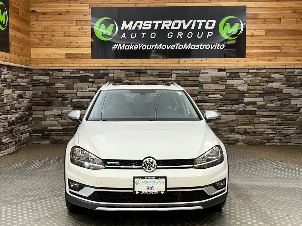Used 2019 Volkswagen Golf Alltrack SE AWD/4WD image 3