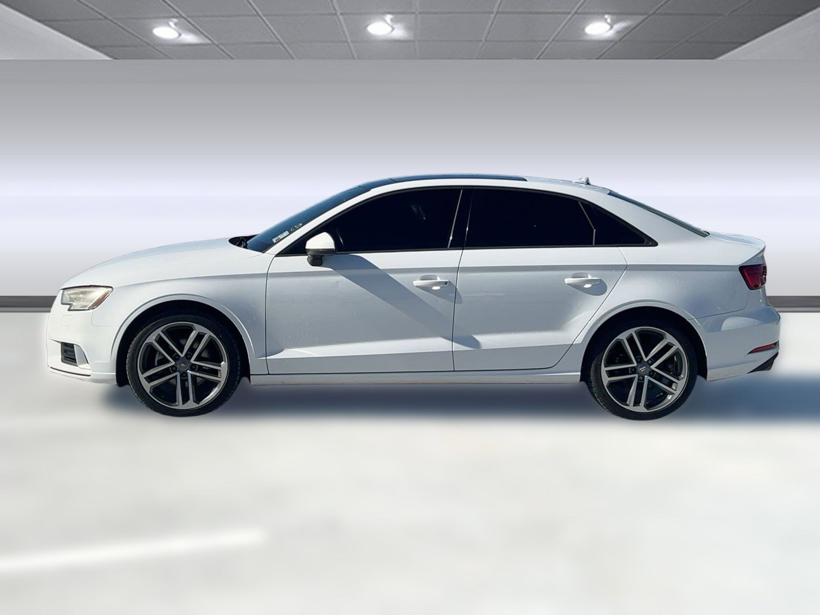 Used 2017 Audi A3 2.0T Premium image 2