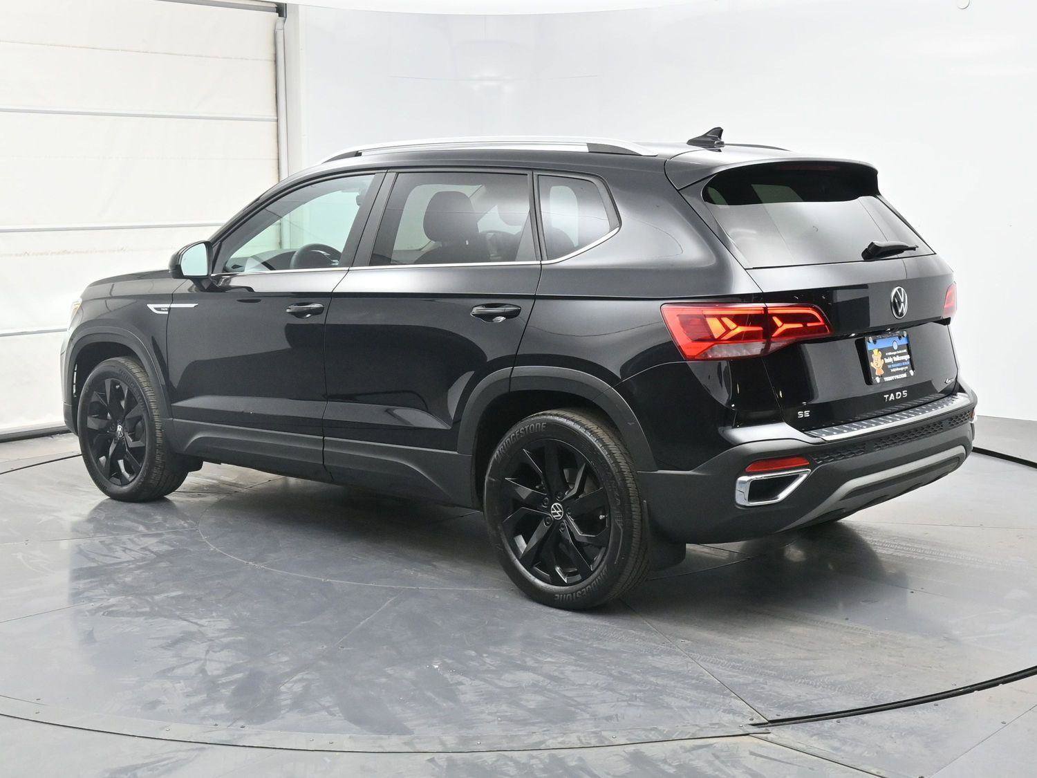 Used 2023 Volkswagen Taos SE image 21