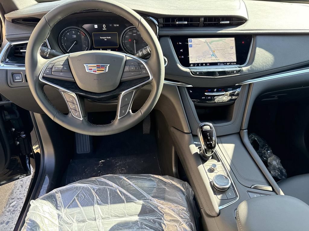 New 2026 Cadillac XT5 Premium Luxury w/ LPO, Floor Liner Package FWD image 10
