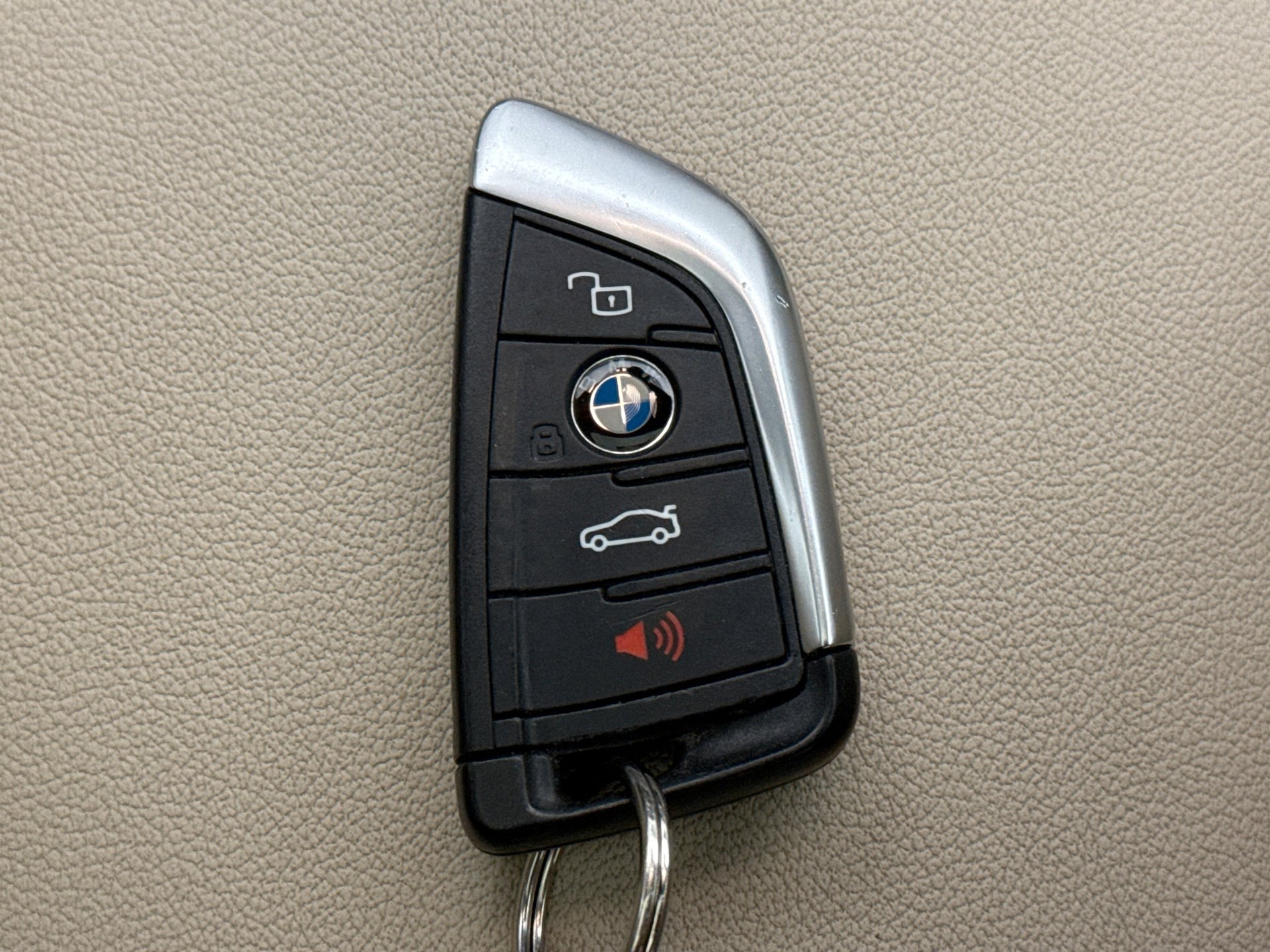 Used 2021 BMW 330i xDrive 330XI AWD w/ Convenience Package image 24