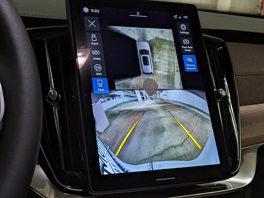 New 2026 Volvo XC90 B6 Ultra AWD/4WD image 17