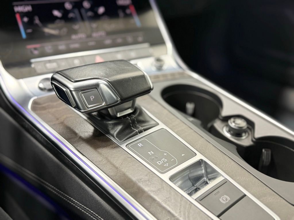 Used 2021 Audi A6 Premium Plus w/ Premium Plus Package image 17