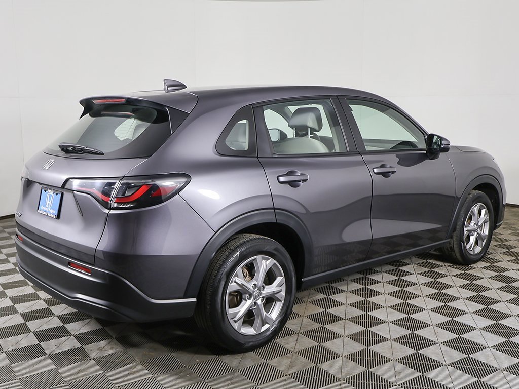 Used 2023 Honda HR-V LX image 7