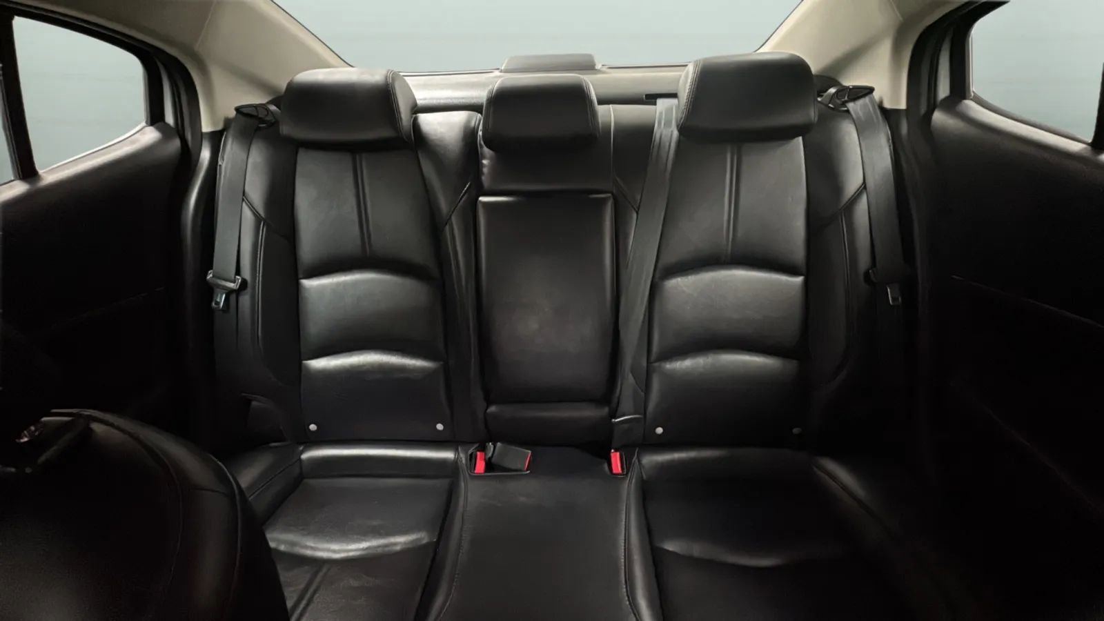 Used 2018 MAZDA MAZDA3 Touring FWD image 18