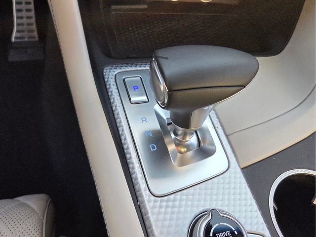 Used 2023 Genesis G70 3.3T w/ Sport Prestige Package RWD image 29
