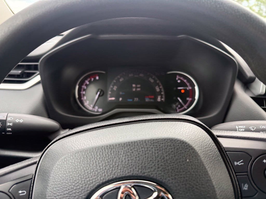 Certified 2023 Toyota RAV4 LE AWD/4WD image 23