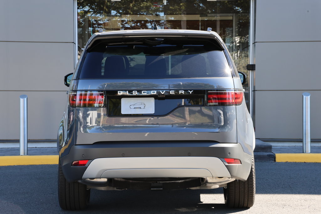 New 2026 Land Rover Discovery S AWD/4WD image 6