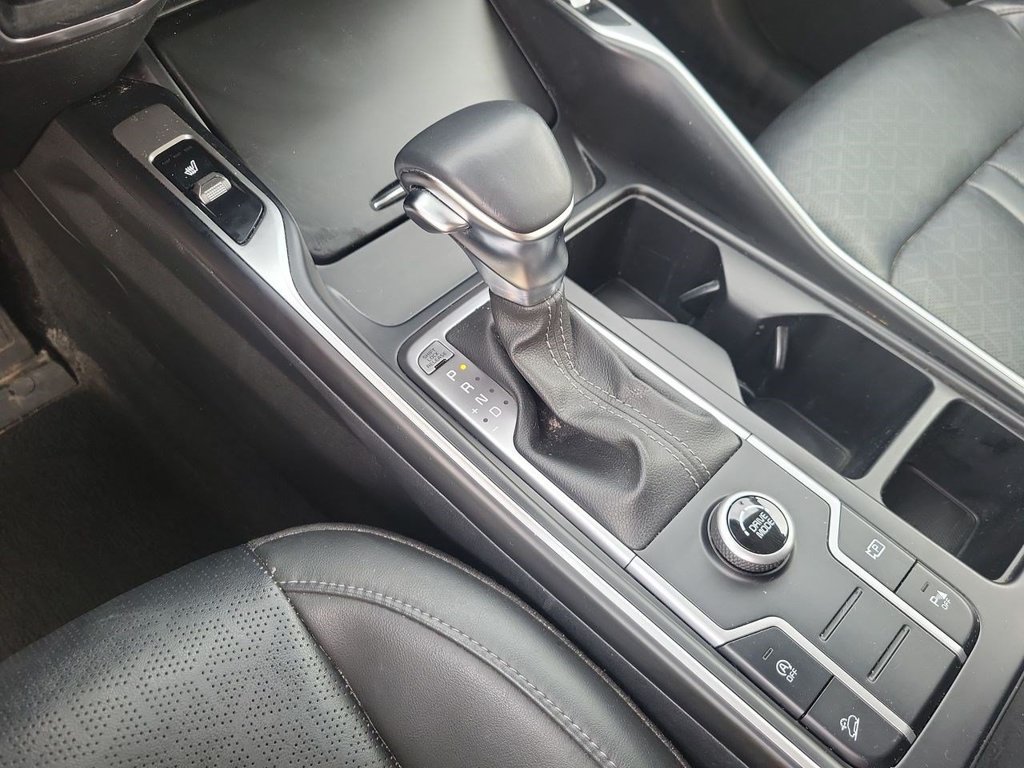 Used 2023 Kia Sorento S w/ Panoramic Sunroof Package FWD image 22