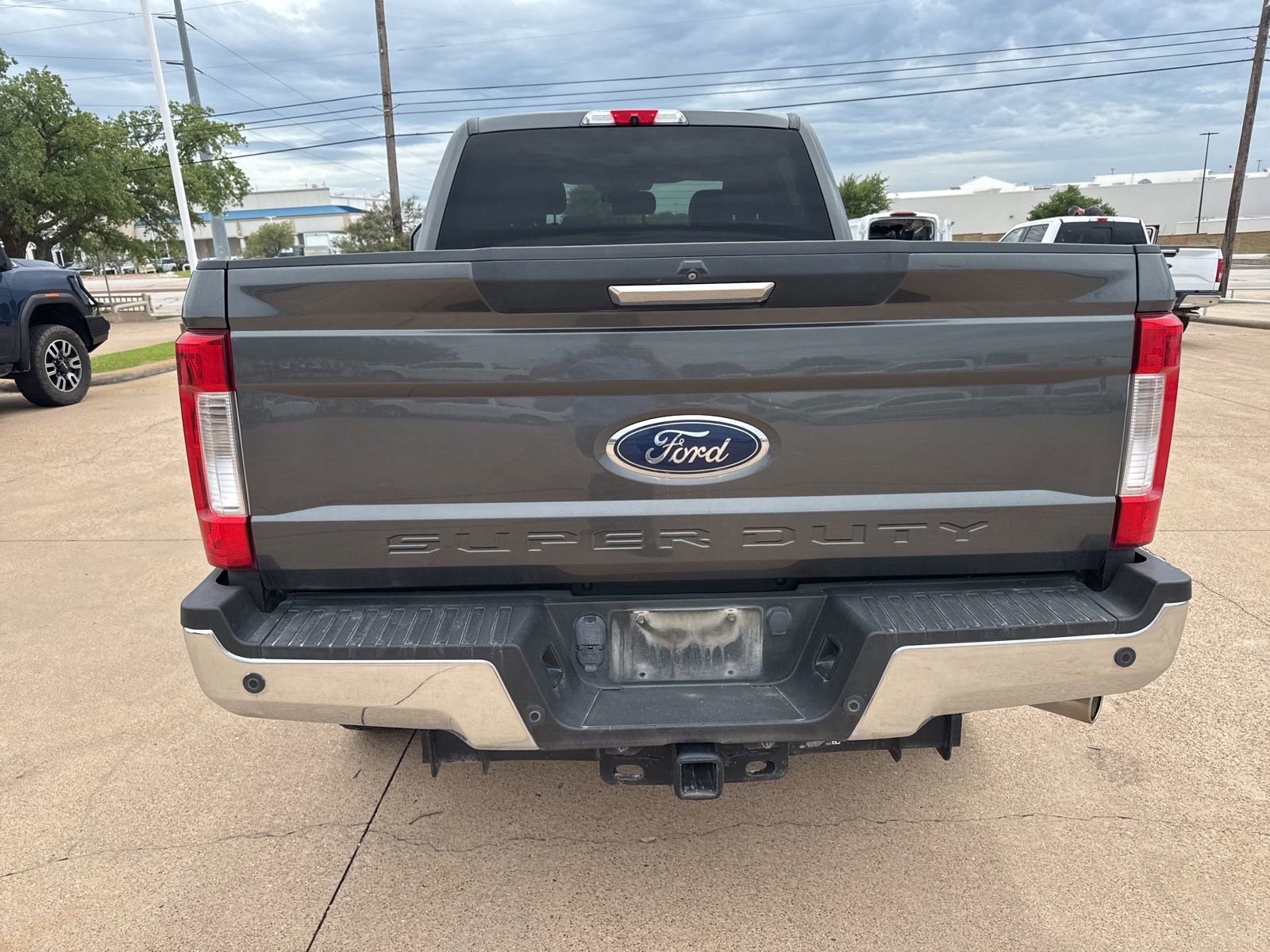 Used 2019 Ford F250 XLT w/ XLT Premium Package image 6