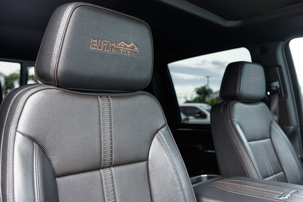 Used 2024 Chevrolet Silverado 2500 High Country w/ High Country Premium Package image 43