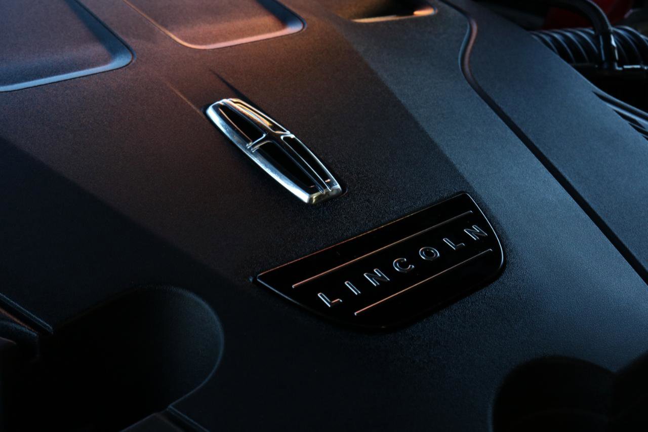 Used 2017 Lincoln MKZ Reserve w/ Technology Package image 52