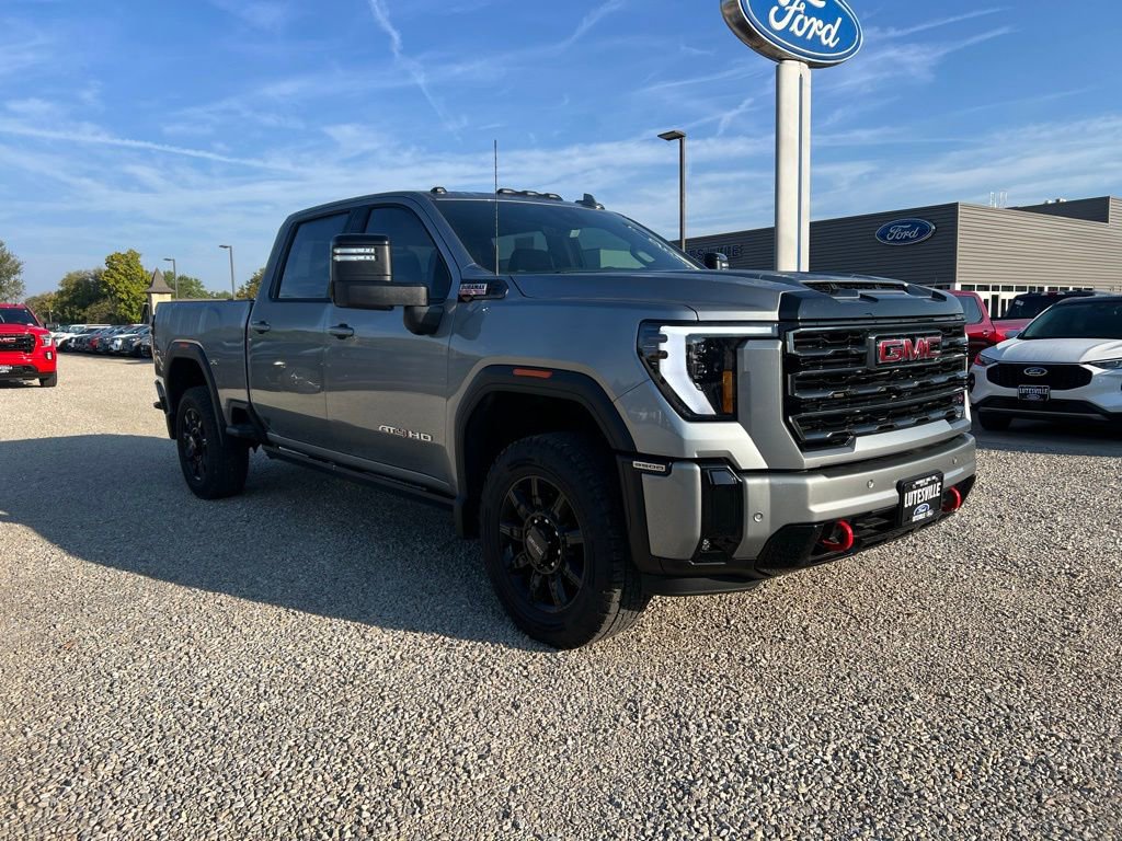 Used 2025 GMC Sierra 3500 AT4 w/ AT4 Premium Plus Package image 1