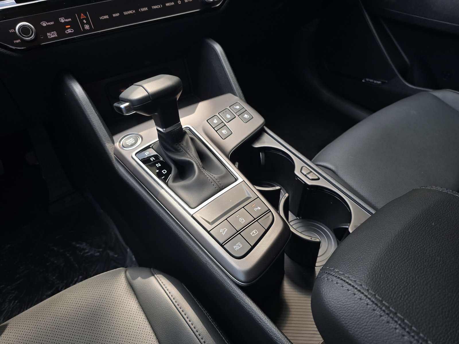 New 2026 Kia Sportage SX AWD/4WD image 9