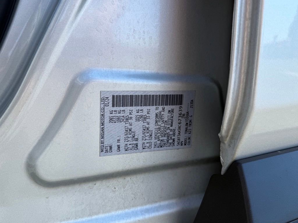 Used 2024 Nissan Rogue S FWD image 35