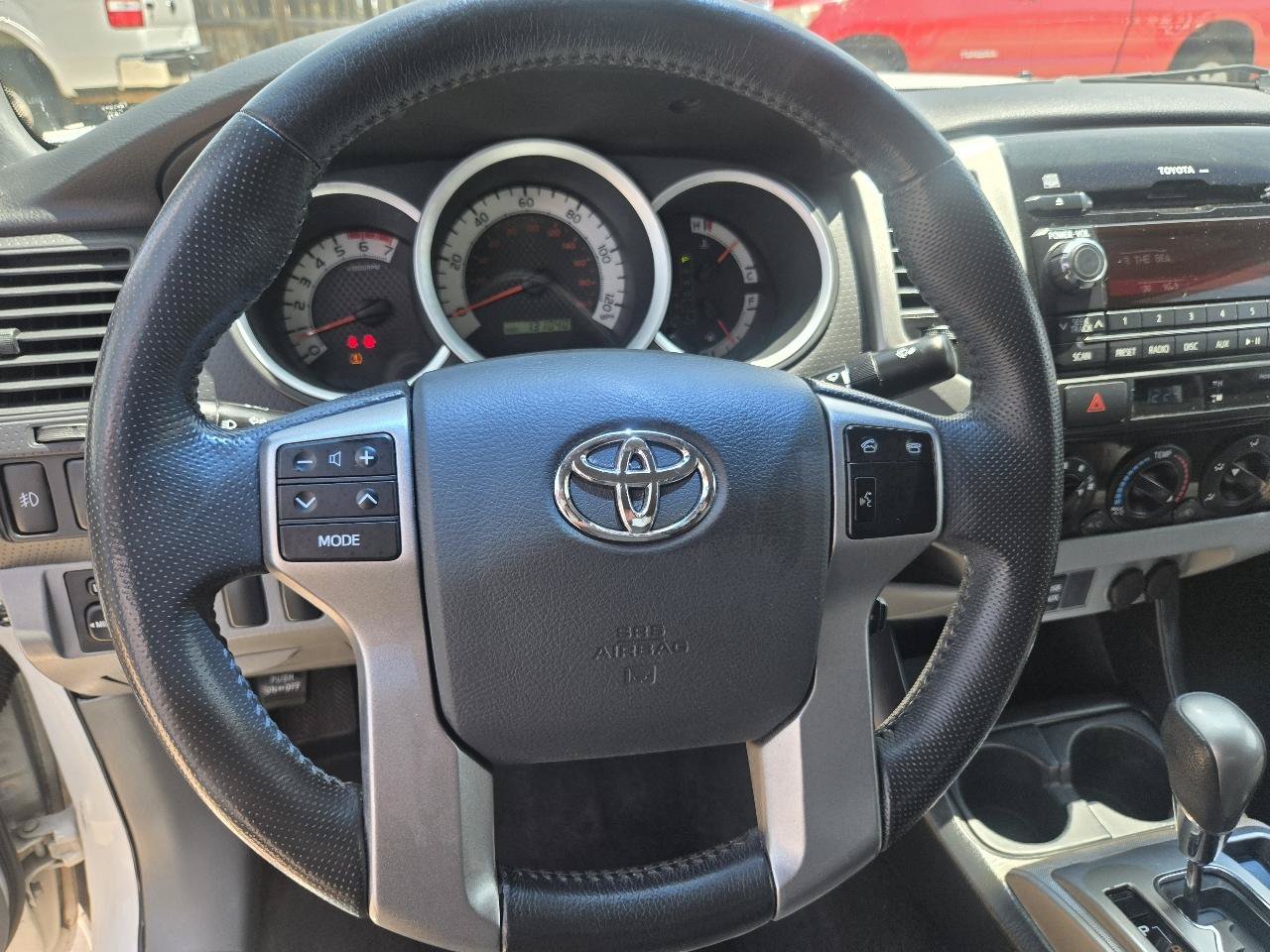 Used 2012 Toyota Tacoma PreRunner w/ SR5 Pkg RWD image 14