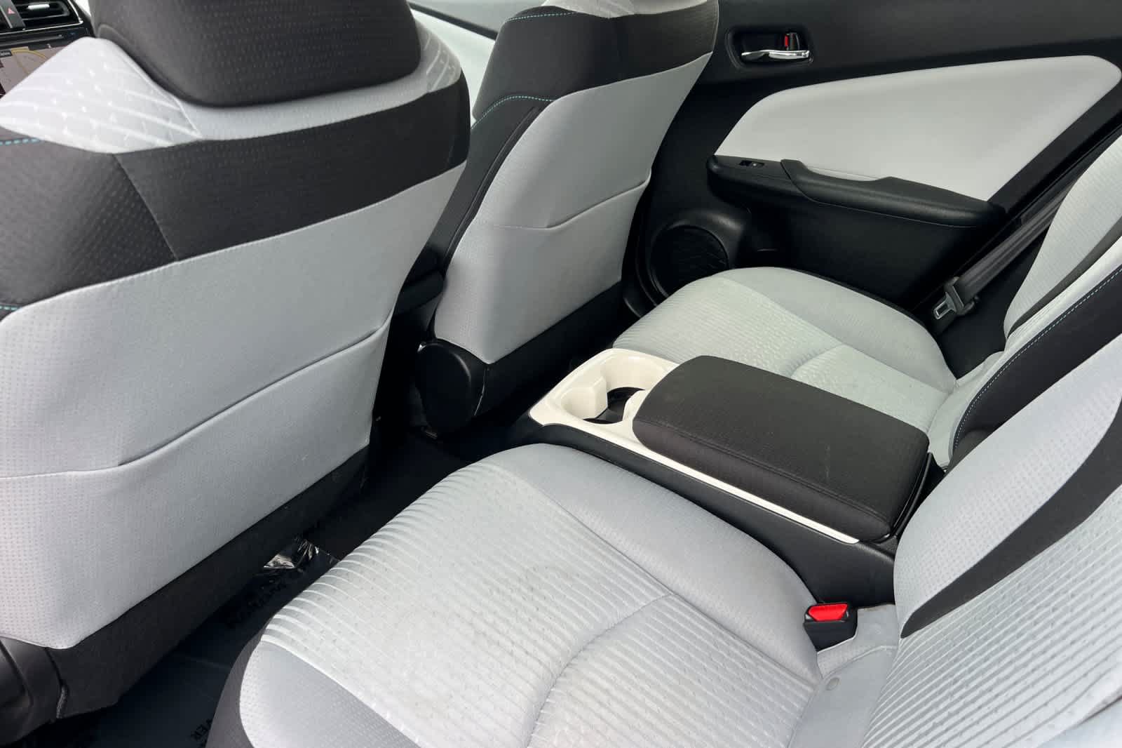 Certified 2017 Toyota Prius Prime Plus w/ Carpet Mat Package FWD image 4