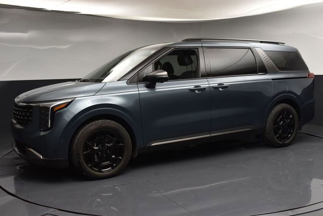 Certified 2025 Kia Carnival SX Prestige image 4