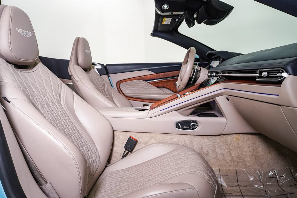 Used 2024 Aston Martin DB12 Convertible RWD image 20